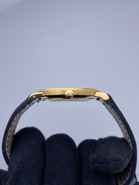 Patek Philippe Calatrava 5119J-001